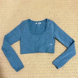 Forever 21 cropped blue long sleeve top size small